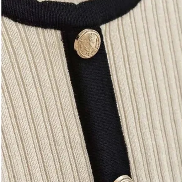 Retro Contrast Cardigan - Picture 3 of 5